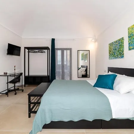 Caronda Κατάνια