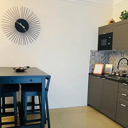 Caronda Κατάνια